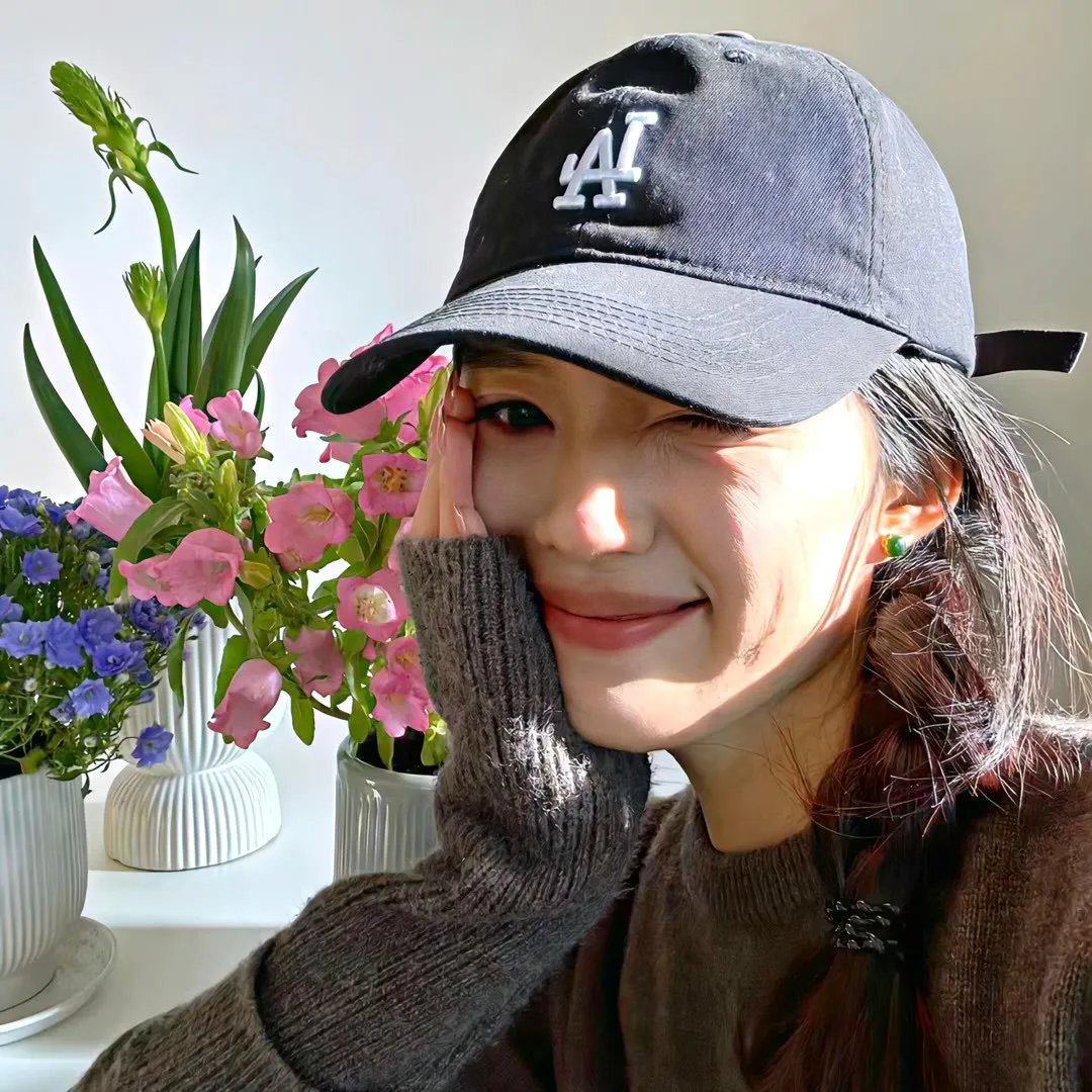 纸板屋女孩